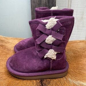 Kids baby gril  KOOLABURRA by Ugg winter boots size 6 check them out very nice
